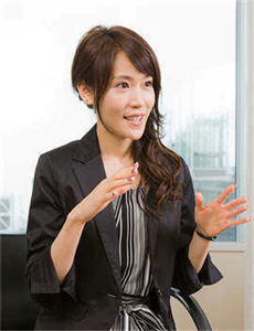 《A片日本人妻偷人妻人妻-粗暴肉开荤高H文公交车》