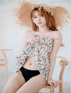 《越来越欠C了-欧美3p两根一起进高清免费视频》