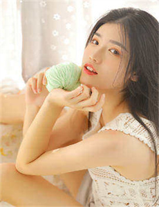 《大剑之血月精灵-因为是女子中文版》